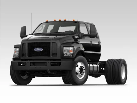 White 2027 Ford F-750SD for sale in Wentzville, MO