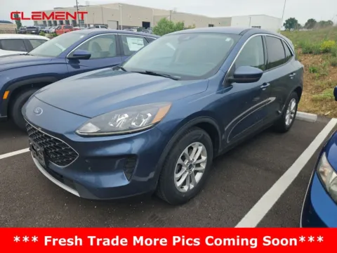 Photos of 2020 Ford Escape SE for sale in Wentzville, MO at Clement Ford