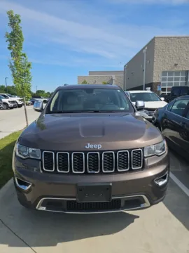 Brown 2017 Jeep Grand Cherokee Limited for sale in Wentzville, MO