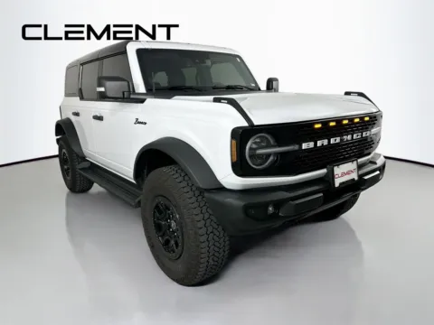 More photos of 2025 Ford Bronco Outer Banks at Clement Ford, MO