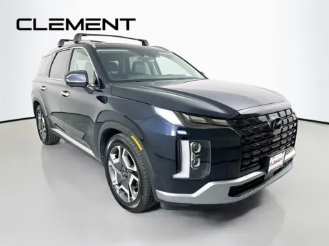 More photos of 2023 Hyundai Palisade Limited at Clement Ford, MO