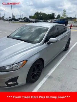 More photos of 2020 Ford Fusion SE at Clement Ford, MO