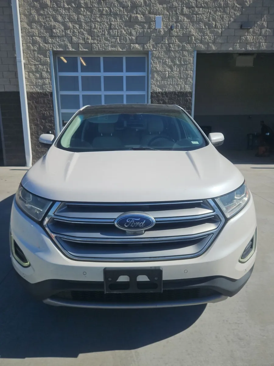 White 2015 Ford Edge Titanium for sale in Wentzville, MO