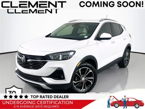 White 2023 Buick Encore GX Select for sale in Wentzville, MO