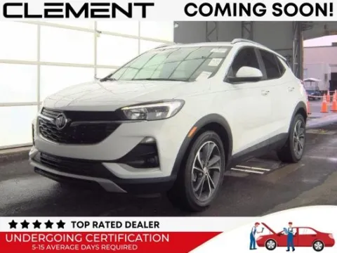 White 2023 Buick Encore GX Select for sale in Wentzville, MO