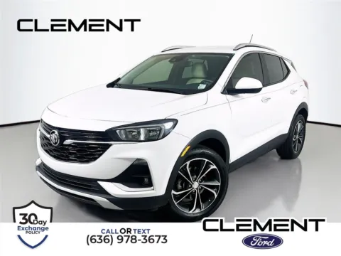 White 2023 Buick Encore GX Select for sale in Wentzville, MO