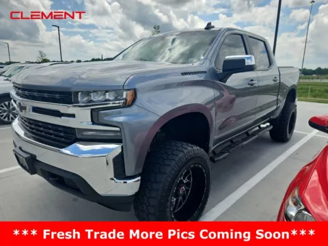 Photos of 2020 Chevrolet Silverado 1500 LT for sale in Wentzville, MO at Clement Ford