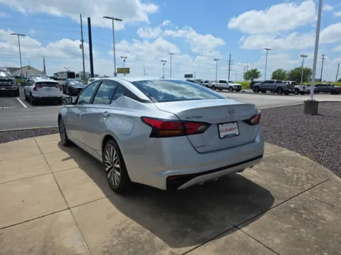 More photos of 2025 Nissan Altima 2.5 SV at Clement Ford, MO