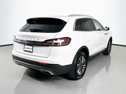 More photos of 2022 Lincoln Nautilus Standard at Clement Ford, MO