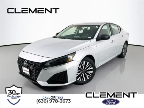 Silver 2024 Nissan Altima 2.5 SV for sale in Wentzville, MO