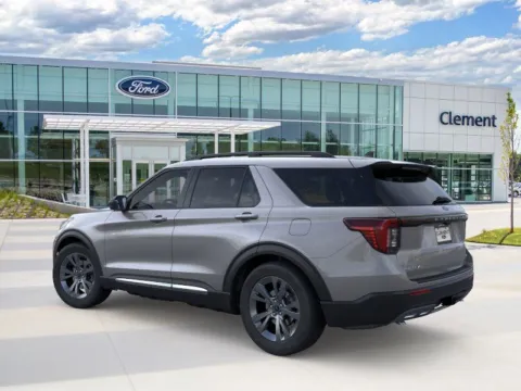 More photos of 2025 Ford Explorer Active at Clement Ford, MO