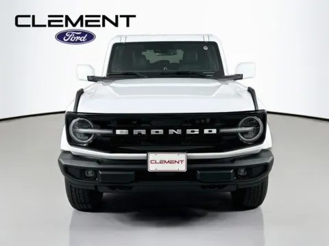 Photos of 2026 Ford Bronco Outer Banks for sale in Wentzville, MO at Clement Ford