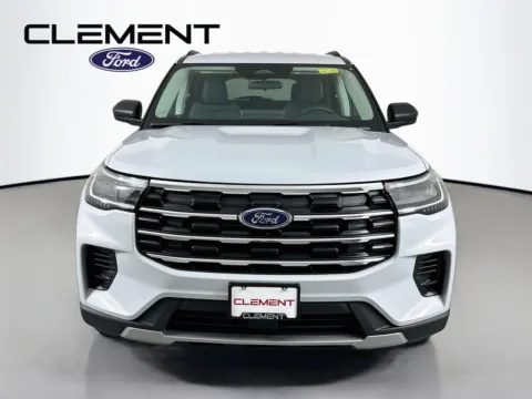 Photos of 2026 Ford Explorer Active for sale in Wentzville, MO at Clement Ford