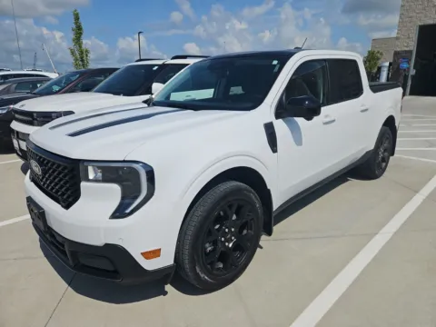 Photos of 2025 Ford Maverick Lariat for sale in Wentzville, MO at Clement Ford