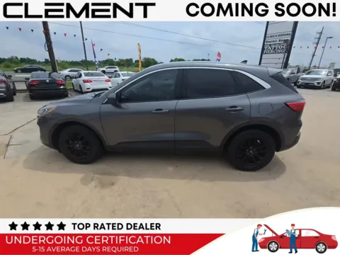 Gray 2022 Ford Escape SE for sale in Wentzville, MO
