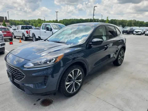 Photos of 2022 Ford Escape SE for sale in Wentzville, MO at Clement Ford