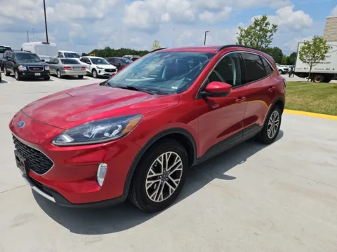 Photos of 2021 Ford Escape SEL for sale in Wentzville, MO at Clement Ford