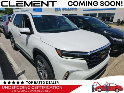 Photos of 2025 Honda Pilot EX-L for sale in Wentzville, MO at Clement Ford