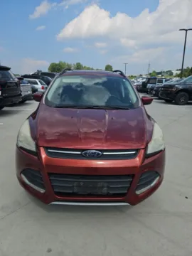 Orange 2014 Ford Escape SE for sale in Wentzville, MO