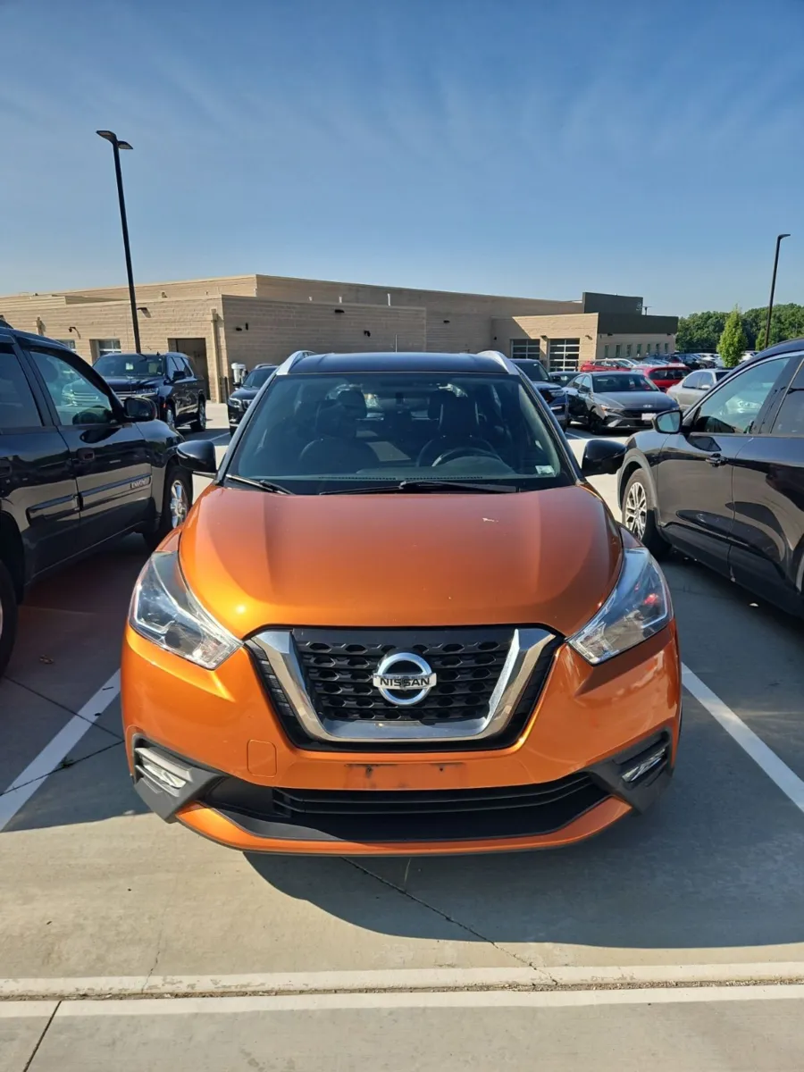 Black 2018 Nissan Kicks SR for sale in Wentzville, MO