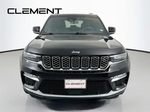 Another view of 2023 Jeep Grand Cherokee Summit Reserve for sale in Wentzville, MO at Clement Ford