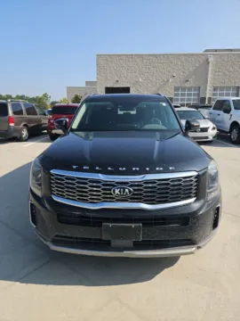Black 2020 Kia Telluride S for sale in Wentzville, MO