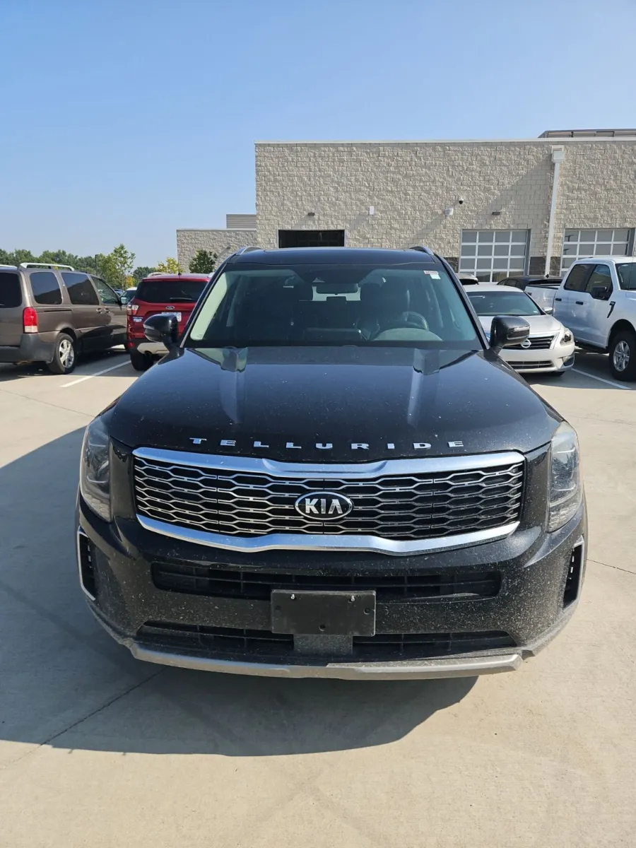 Black 2020 Kia Telluride S for sale in Wentzville, MO