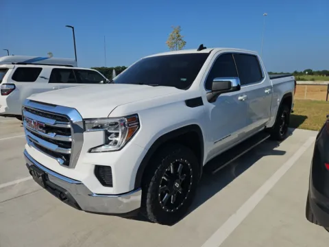 Photos of 2022 GMC Sierra 1500 Limited SLE for sale in Wentzville, MO at Clement Ford
