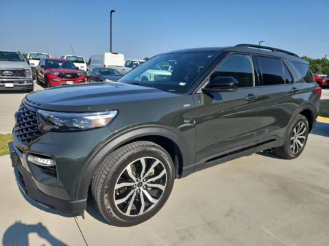 Photos of 2022 Ford Explorer ST-Line for sale in Wentzville, MO at Clement Ford
