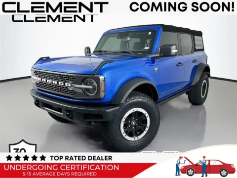Blue 2022 Ford Bronco Badlands for sale in Wentzville, MO
