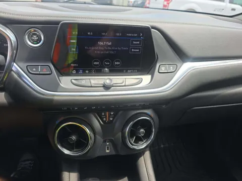 More photos of 2020 Chevrolet Blazer LT at Clement Ford, MO