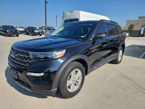 Photos of 2022 Ford Explorer XLT for sale in Wentzville, MO at Clement Ford