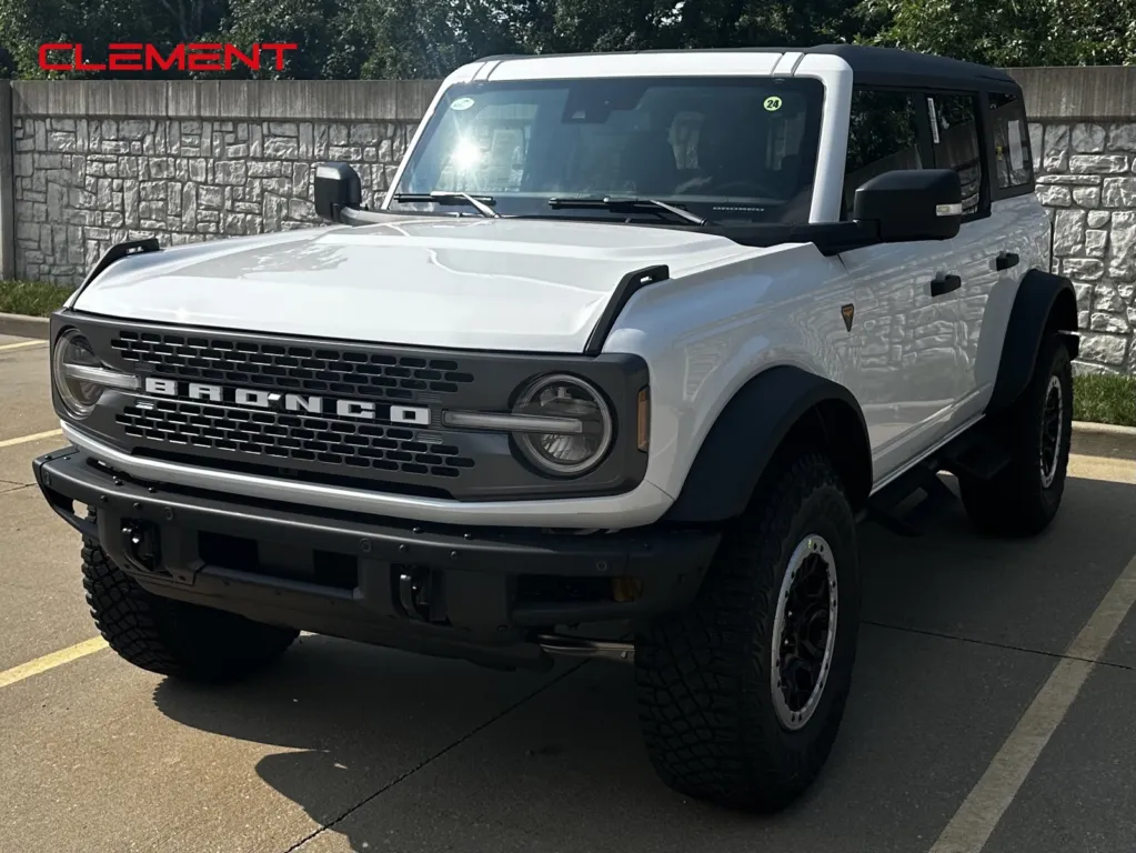 2024 Ford Bronco Badlands for sale in Wentzville, MO at Clement