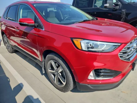 Another view of 2020 Ford Edge SEL for sale in Wentzville, MO at Clement Ford