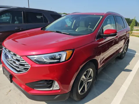 Photos of 2020 Ford Edge SEL for sale in Wentzville, MO at Clement Ford