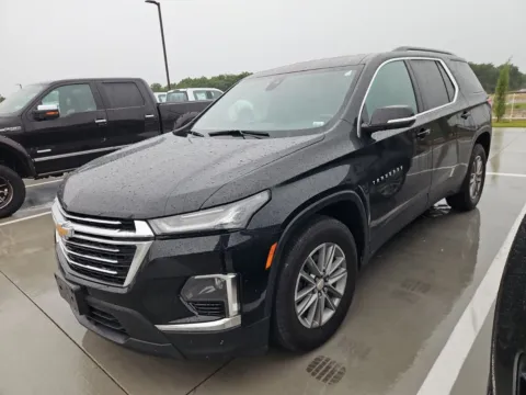 Photos of 2022 Chevrolet Traverse LT for sale in Wentzville, MO at Clement Ford
