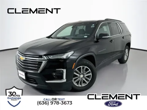Black 2022 Chevrolet Traverse LT for sale in Wentzville, MO