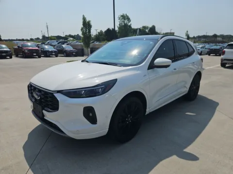 Photos of 2024 Ford Escape ST-Line Elite for sale in Wentzville, MO at Clement Ford