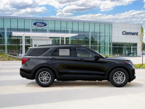 More photos of 2027 Ford Explorer Active at Clement Ford, MO