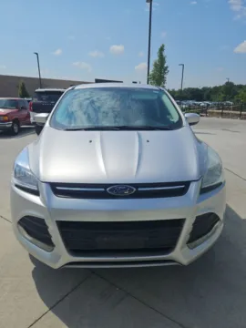 Silver 2014 Ford Escape SE for sale in Wentzville, MO
