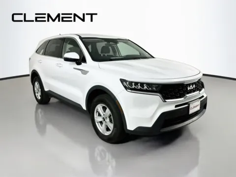 More photos of 2022 Kia Sorento LX at Clement Ford, MO
