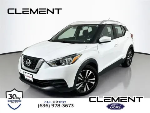 White 2018 Nissan Kicks SV for sale in Wentzville, MO