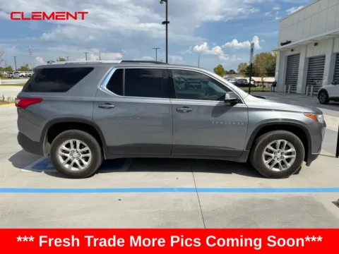 Photos of 2018 Chevrolet Traverse LT for sale in Wentzville, MO at Clement Ford