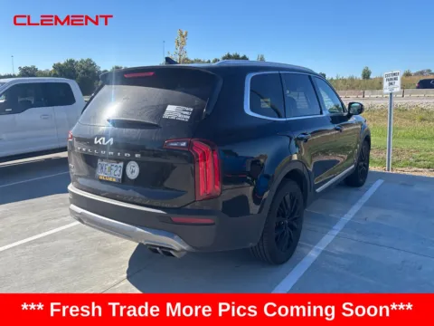 Another view of 2022 Kia Telluride SX for sale in Wentzville, MO at Clement Ford