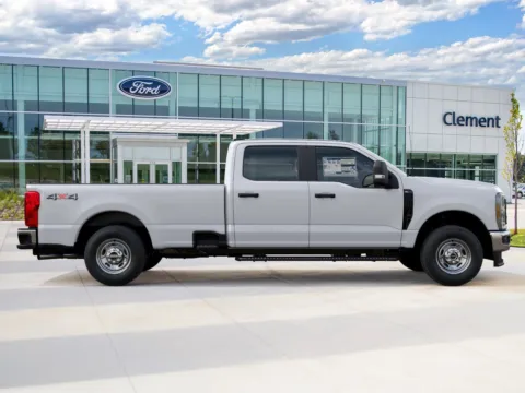 More photos of 2027 Ford F-250SD XL at Clement Ford, MO