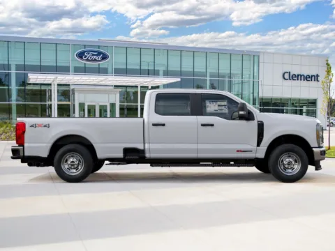 More photos of 2027 Ford F-250SD XL at Clement Ford, MO