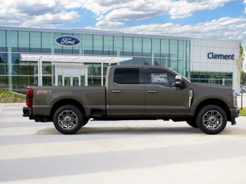 More photos of 2027 Ford F-250SD Platinum at Clement Ford, MO