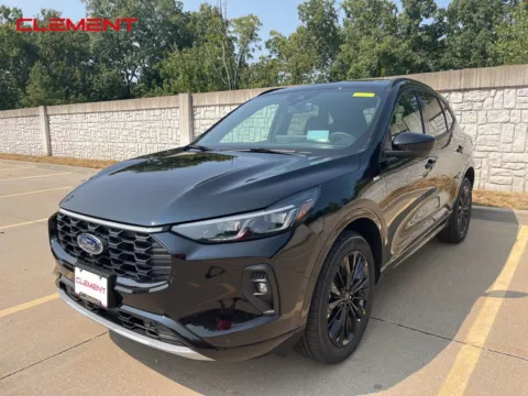 Black 2024 Ford Escape ST-Line Elite for sale in Wentzville, MO