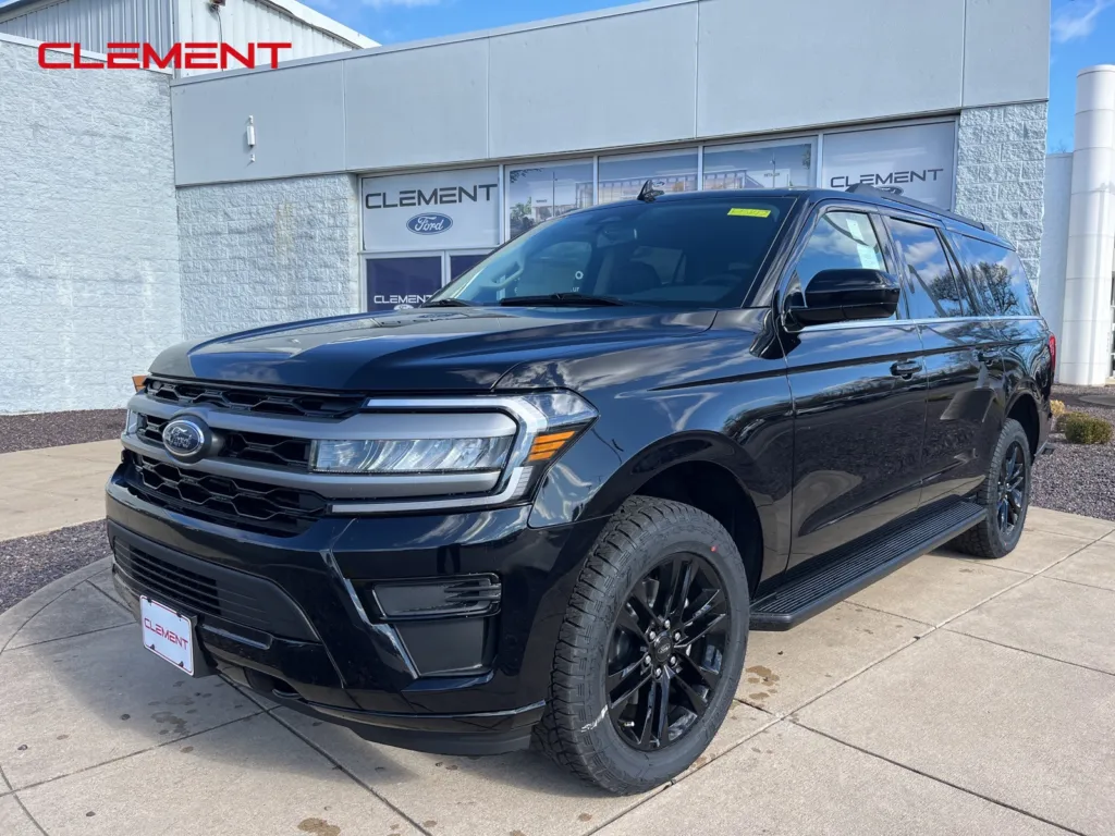 2024 Ford Expedition Max XLT for sale in Wentzville, MO at Clement