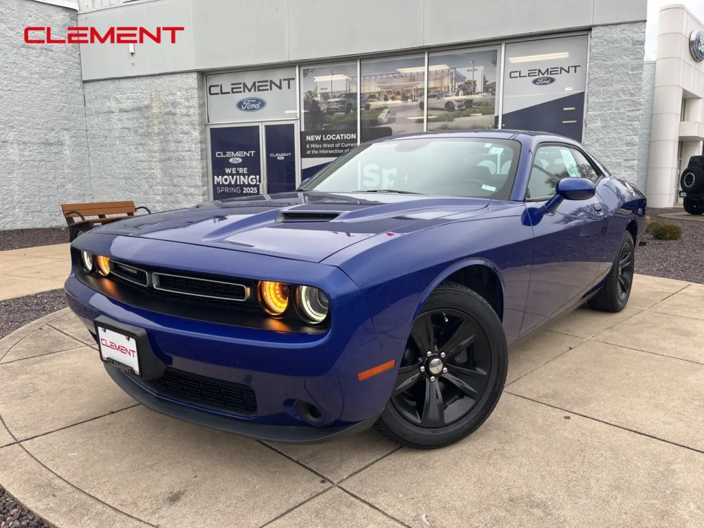 Used 2020 Dodge Challenger SXT for sale in Wentzville, MO at